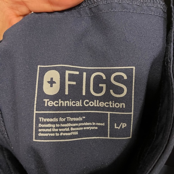 Figs Kade Cargo Scrub Pants Navy LP - Picture 13 of 13